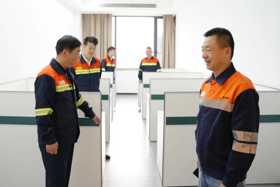 办公楼3.jpg
